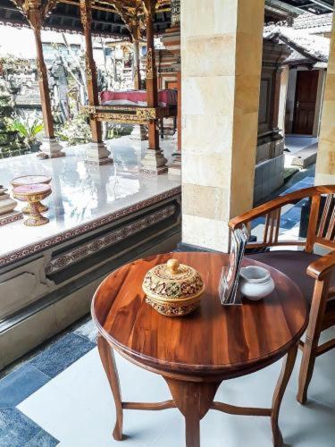 Ubud Tri Upasedana House 2 テガララン エクステリア 写真