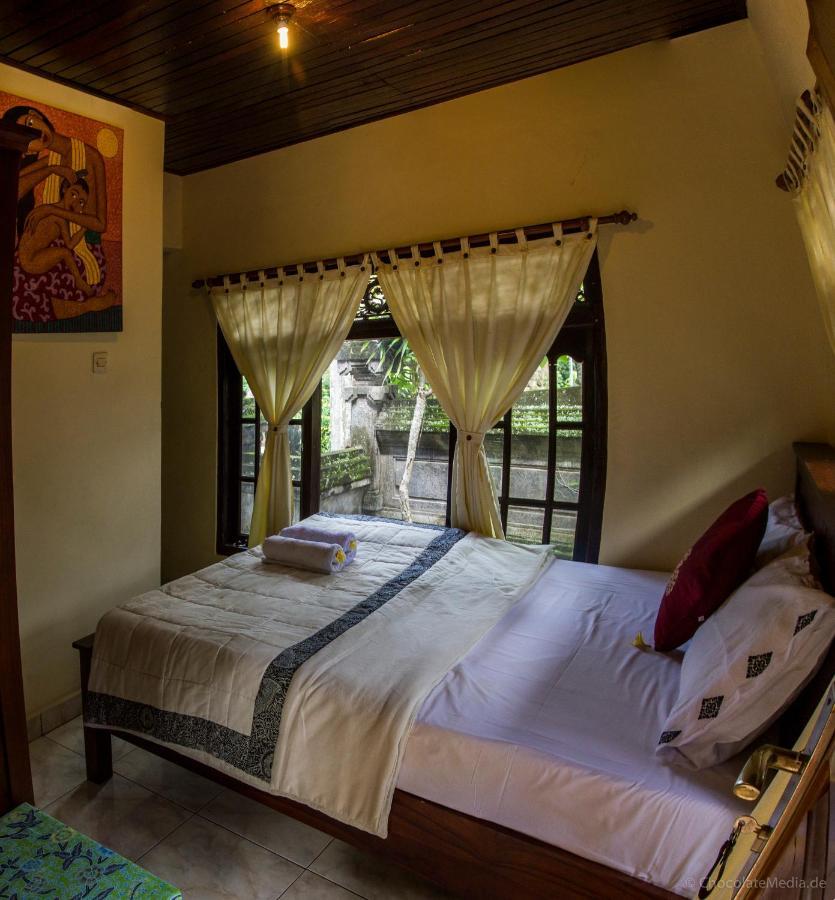 Ubud Tri Upasedana House 2 テガララン エクステリア 写真